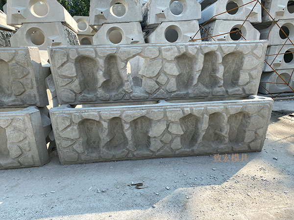 階梯式生態(tài)護(hù)坡模具