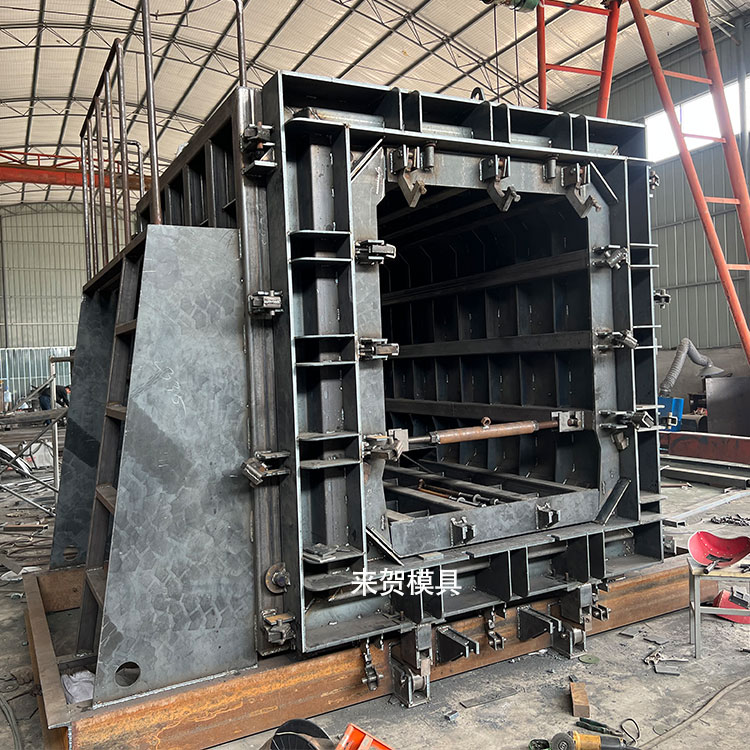 電力綜合管廊模具廠